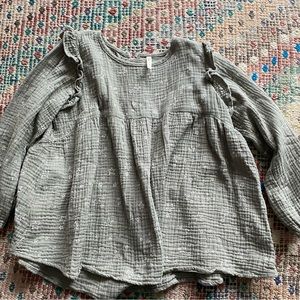 Rylee and Cru cotton gauze star print grey top 6/7